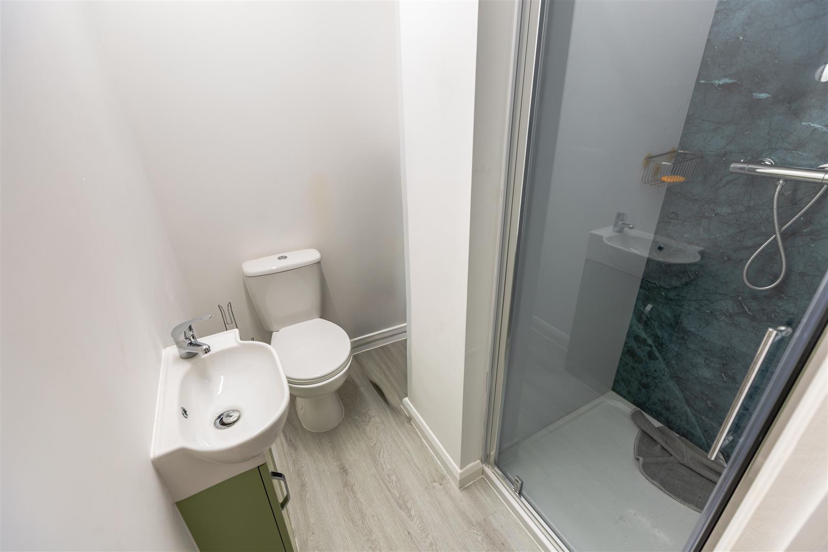 Frederick Place, Llansamlet, Swansea, SA7 9TX